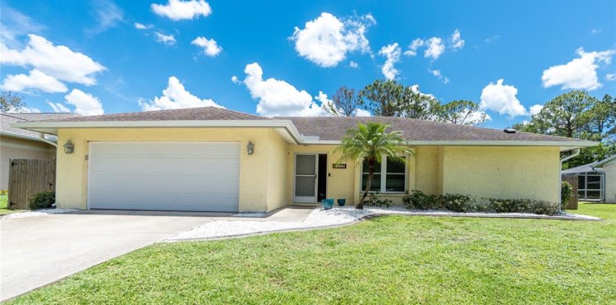 Casa en North Port, Florida 3 dormitorios, 145.39 m2 № 1807325