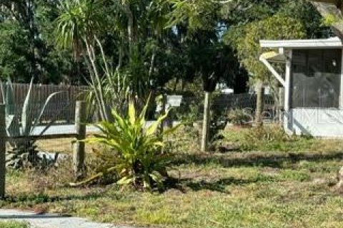 Casa en venta en Okeechobee, Florida, 6 dormitorios, 125.6 m2 № 916268 - foto 27