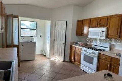 Casa en venta en Okeechobee, Florida, 6 dormitorios, 125.6 m2 № 916268 - foto 13