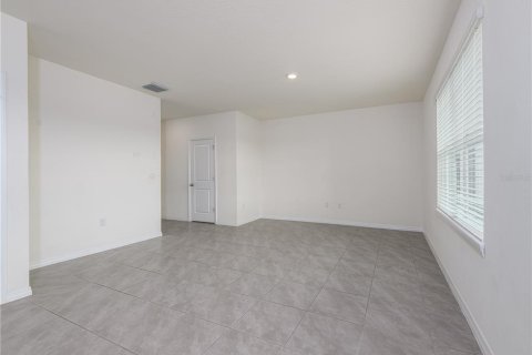Villa ou maison à louer à San Antonio, Floride: 3 chambres, 182.18 m2 № 2149298 - photo 6