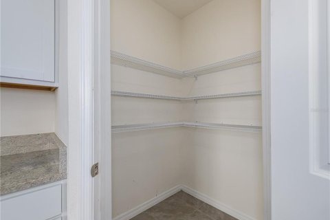 Villa ou maison à louer à San Antonio, Floride: 3 chambres, 182.18 m2 № 2149298 - photo 10