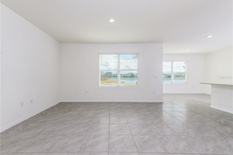 Villa ou maison à louer à San Antonio, Floride: 3 chambres, 182.18 m2 № 2149298 - photo 4