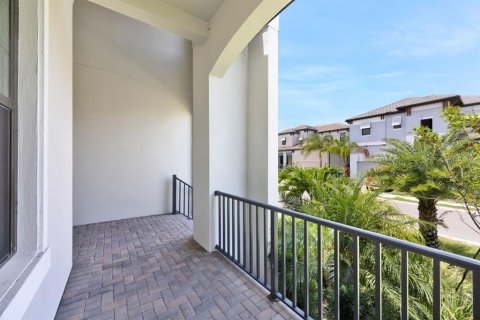 House in Ruskin, Florida 3 bedrooms, 227.33 sq.m. № 2150646 - photo 26