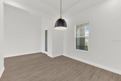 House in Ruskin, Florida 3 bedrooms, 227.33 sq.m. № 2150646 - photo 9