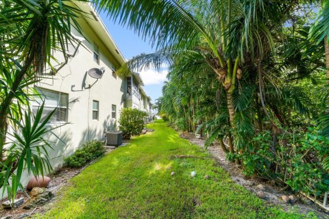 Copropriété à louer à Boynton Beach, Floride: 1 chambre, 71.91 m2 № 2251523 - photo 8