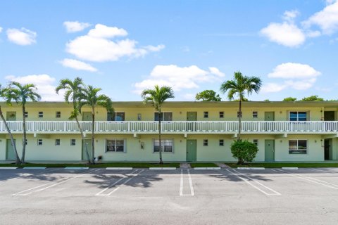 Condo in Boynton Beach, Florida, 1 bedroom  № 2251523