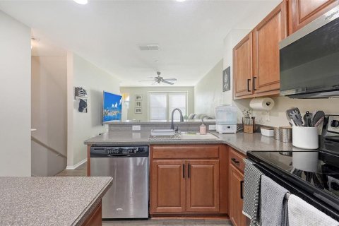 Townhouse in Lakewood Ranch, Florida 2 bedrooms, 101.45 sq.m. № 1803884 - photo 7