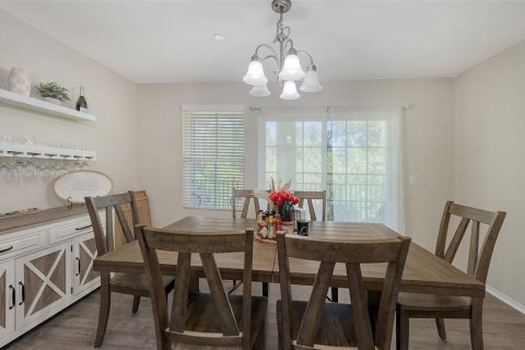 Townhouse in Lakewood Ranch, Florida 2 bedrooms, 101.45 sq.m. № 1803884 - photo 9
