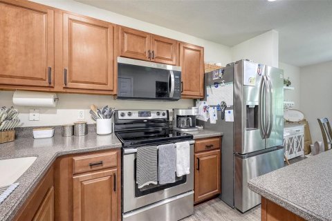 Townhouse in Lakewood Ranch, Florida 2 bedrooms, 101.45 sq.m. № 1803884 - photo 8