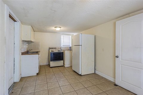 Villa ou maison à louer à Tampa, Floride: 1 chambre, 89.19 m2 № 2403327 - photo 4