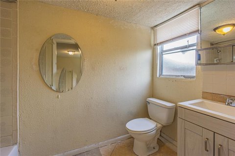 Villa ou maison à louer à Tampa, Floride: 1 chambre, 89.19 m2 № 2403327 - photo 11