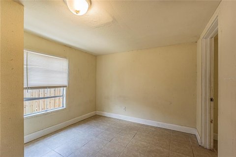 Villa ou maison à louer à Tampa, Floride: 1 chambre, 89.19 m2 № 2403327 - photo 10