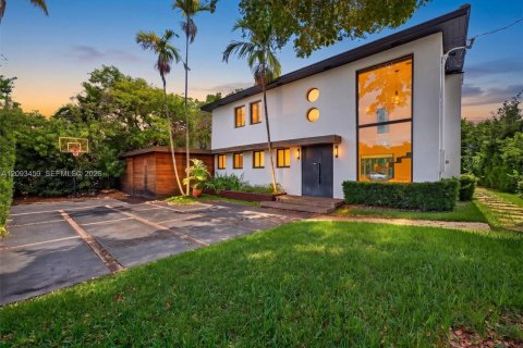 Casa en venta en Miami Beach, Florida, 4 dormitorios, 286.14 m2 № 2385387 - foto 2