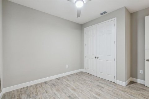 Casa en venta en Leesburg, Florida, 4 dormitorios, 248.51 m2 № 2212961 - foto 19