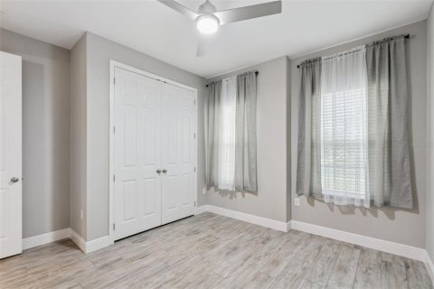 Casa en venta en Leesburg, Florida, 4 dormitorios, 248.51 m2 № 2212961 - foto 17
