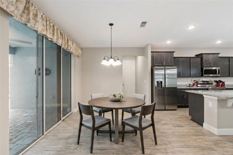 Casa en venta en Leesburg, Florida, 4 dormitorios, 248.51 m2 № 2212961 - foto 6