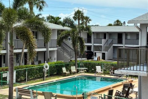Condominio en alquiler en Sarasota, Florida, 1 dormitorio, 55.56 m2 № 1791612 - foto 2