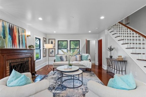 Casa en venta en Gulfport, Florida, 3 dormitorios, 164.25 m2 № 1793498 - foto 3