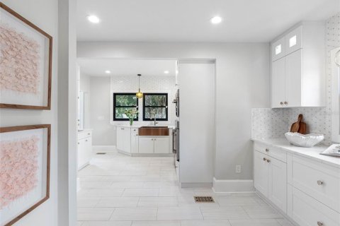 Casa en venta en Gulfport, Florida, 3 dormitorios, 164.25 m2 № 1793498 - foto 16