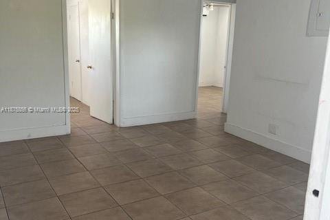 Condo in Miami, Florida, 2 bedrooms  № 1927227 - photo 6