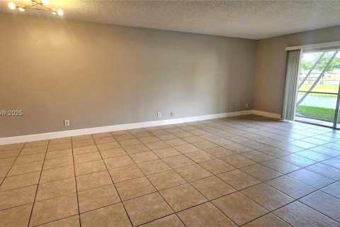 Condo in Davie, Florida, 1 bedroom  № 1954221 - photo 6