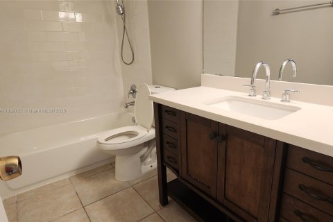 Condo in Davie, Florida, 1 bedroom  № 1954221 - photo 13