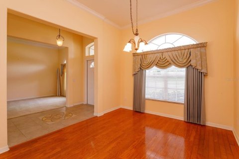 Villa ou maison à vendre à Apopka, Floride: 5 chambres, 277.22 m2 № 2413924 - photo 5