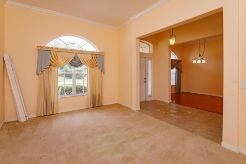 Villa ou maison à vendre à Apopka, Floride: 5 chambres, 277.22 m2 № 2413924 - photo 4