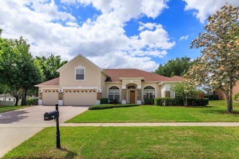 Villa ou maison à Apopka, Floride 5 chambres, 277.22 m2 № 2413924