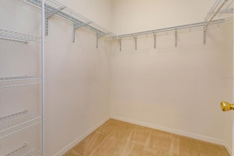 Villa ou maison à vendre à Apopka, Floride: 5 chambres, 277.22 m2 № 2413924 - photo 14