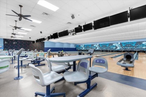 Immobilier commercial à vendre à Orlando, Floride: 1741.92 m2 № 1722507 - photo 9