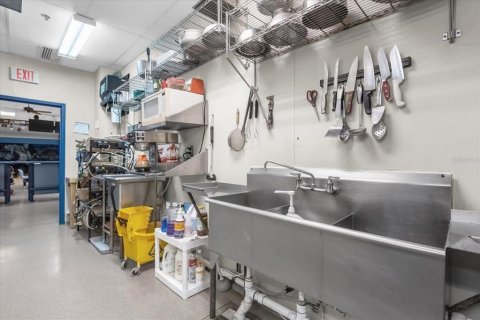 Immobilier commercial à vendre à Orlando, Floride: 1741.92 m2 № 1722507 - photo 27