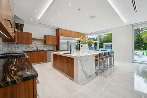 Casa en venta en Pinecrest, Florida, 8 dormitorios, 942.96 m2 № 1984220 - foto 8
