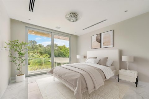 Casa en venta en Pinecrest, Florida, 8 dormitorios, 942.96 m2 № 1984220 - foto 29