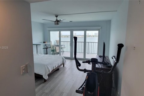Copropriété à louer à Riviera Beach, Floride: 2 chambres, 133.78 m2 № 1920784 - photo 8
