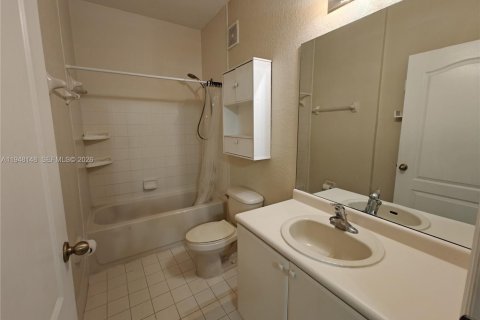 Купить кондоминиум в Хомстед, Флорида 3 спальни, 108.32м2, № 2004184 - фото 22