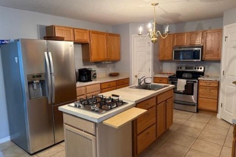 Casa en alquiler en Kissimmee, Florida, 4 dormitorios, 264.4 m2 № 1899903 - foto 6