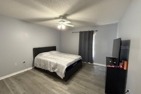 Casa en alquiler en Kissimmee, Florida, 4 dormitorios, 264.4 m2 № 1899903 - foto 18