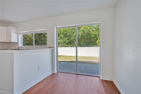 House in Riverview, Florida 4 bedrooms, 137.59 sq.m. № 2208653 - photo 5