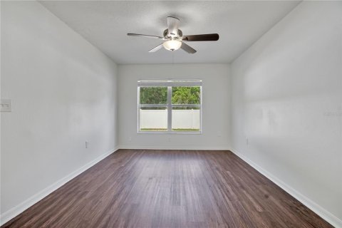 House in Riverview, Florida 4 bedrooms, 137.59 sq.m. № 2208653 - photo 11