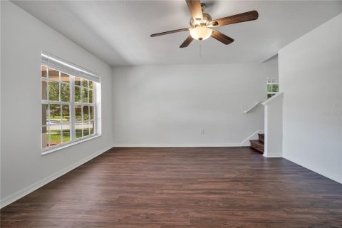 House in Riverview, Florida 4 bedrooms, 137.59 sq.m. № 2208653 - photo 8