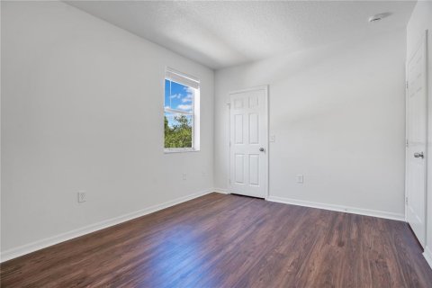 House in Riverview, Florida 4 bedrooms, 137.59 sq.m. № 2208653 - photo 15