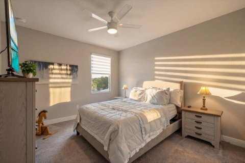 Casa en venta en Port St. Lucie, Florida, 3 dormitorios, 262.73 m2 № 2382813 - foto 10