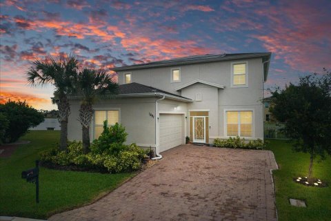 Casa en venta en Port St. Lucie, Florida, 3 dormitorios, 262.73 m2 № 2382813 - foto 2