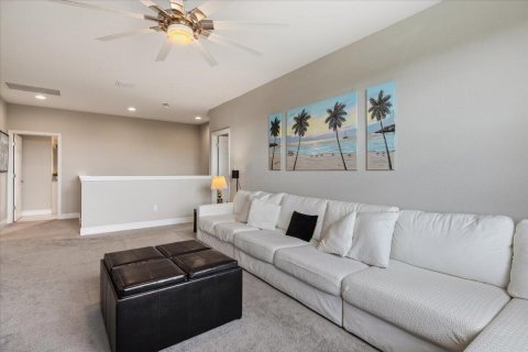 Casa en venta en Port St. Lucie, Florida, 3 dormitorios, 262.73 m2 № 2382813 - foto 19