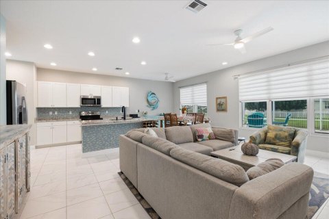 Casa en venta en Port St. Lucie, Florida, 3 dormitorios, 262.73 m2 № 2382813 - foto 30