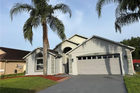 Casa en Oviedo, Florida 4 dormitorios, 186.36 m2 № 2126118