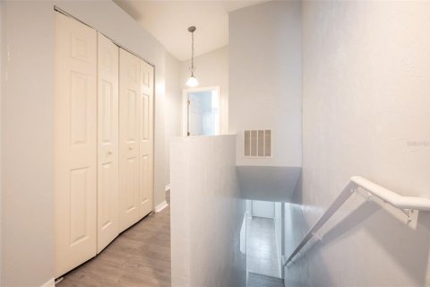 Condominio en alquiler en Gainesville, Florida, 2 dormitorios, 109.25 m2 № 2231811 - foto 19