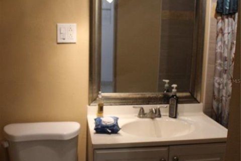 House in New Port Richey, Florida 3 bedrooms, 118.17 sq.m. № 1908925 - photo 19