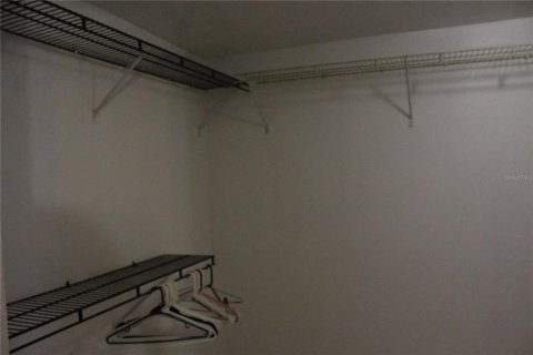 House in New Port Richey, Florida 3 bedrooms, 118.17 sq.m. № 1908925 - photo 21